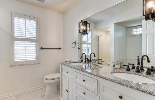 Hot Tub and Gazebo Group Getaway Near Dtwn Conway! - Photo 15