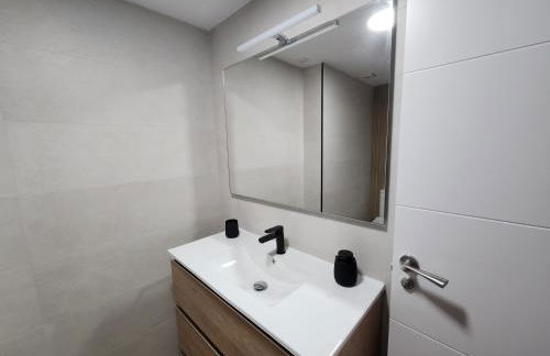 Seaview Terrace, Beachfront Bliss & Towncenter - Terraza con vistas al mar, a pie de playa y céntrico - Photo 15