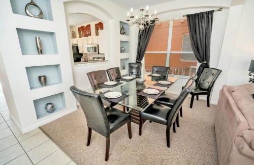 Disney Dream with Hot Tub, Pool, Xbox, Games Room, Lakeview, 10 min to Disney, Clubhouse - Foto 24