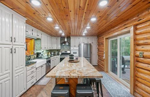 Private Island Fire Pit & Arcade - Foto 23