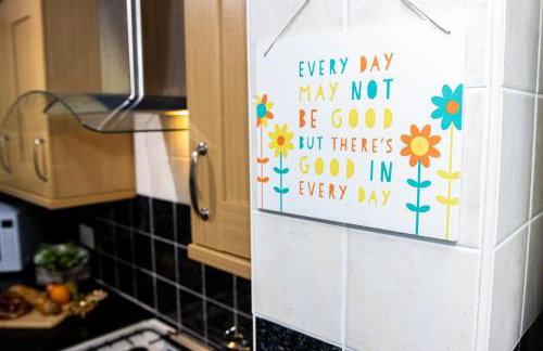 Stunning 3Bedroom Home Ideal for Long & Short Stay - Foto 31