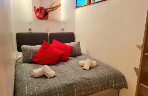 1 Bedroom Newton Apartment l Free Parking l Wigan Royal Infirmary l Haigh Hall l Central Location - Foto 12