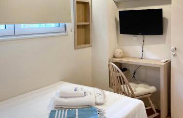 Blue Bay Vouliagmeni Luxury Apartment - Photo 47