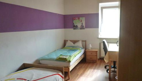 Große Ferienwohnung mit vier Schlafzimmern - Foto 3