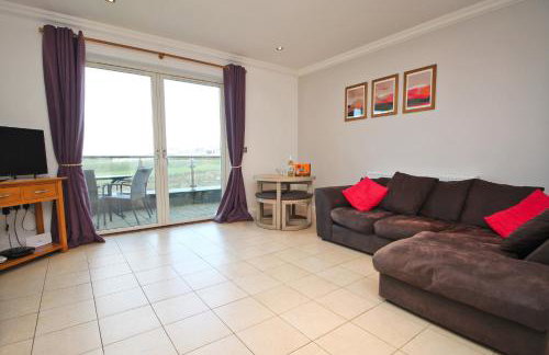 SEA VIEWS, beachside apartment with balcony - Foto 8