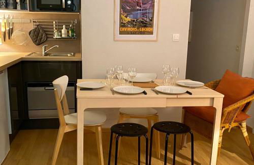 Newly Renovated Ground Floor Apartment close to Thermes - Foto 9