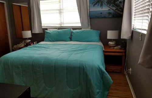 Endless Summer Oasis with a Pool - Foto 16