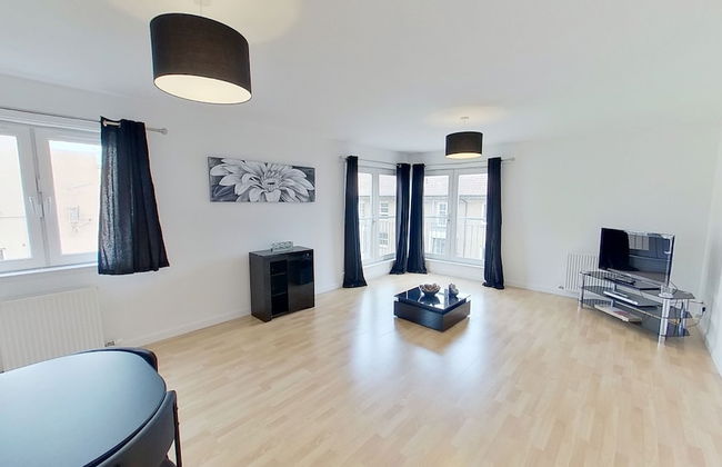 Orange Apartments Bothwell Road - Photo 19