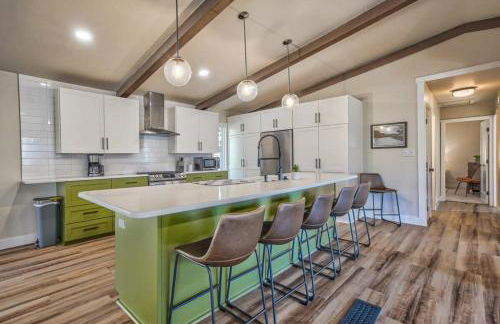 4BD With Game Lounge Hot tub Dog Friendly USAFA - Foto 2