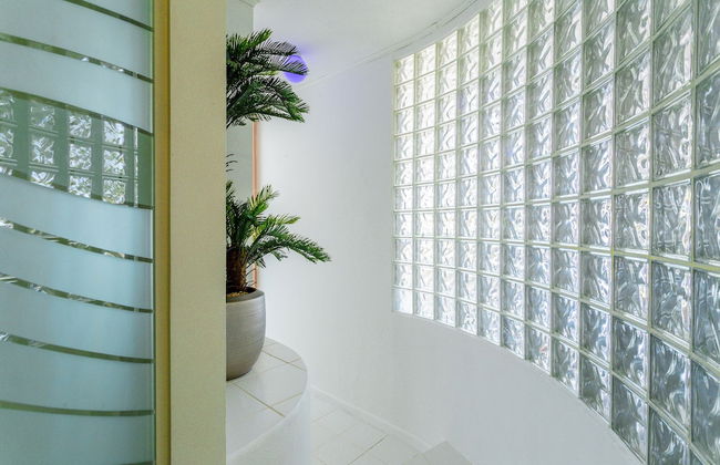 Large Villa With View! Private Pool Free Utilities! - Photo 45