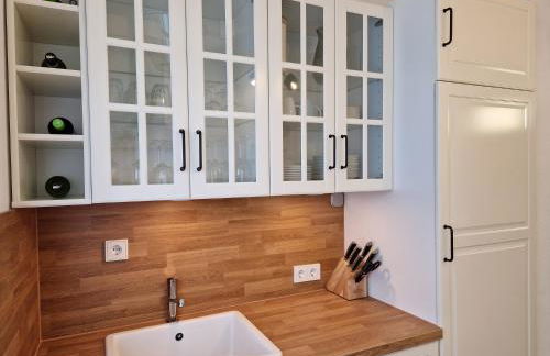 Sonnenhang im Boho-Stil mit Balkon, 500m zum See, 2 Schlafzimmer - Photo 5