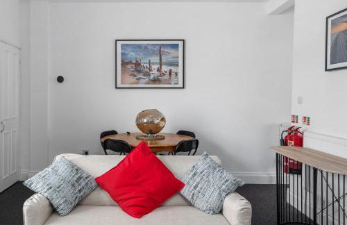 Superb location, character filled apartments by MyCityHaven - Foto 14