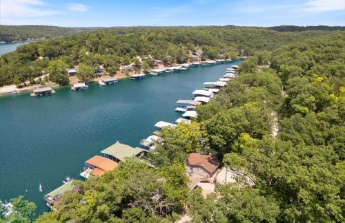 Lakefront Fishing Retreat with Trailer Parking Nearby - Foto 32