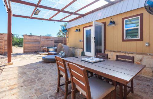 Romantic Tiny Luxury Retreat w heated pool, sauna n outdoor shower in Wimberley 10 acres - Foto 39