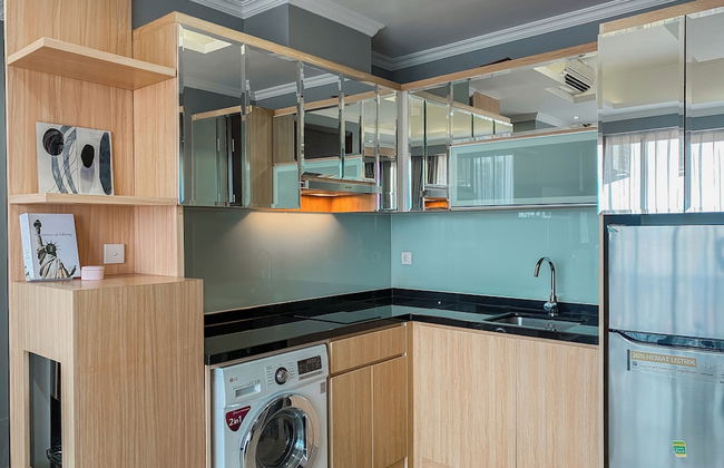 Good And Relaxing 2Br At Menteng Park Apartment - Photo 11