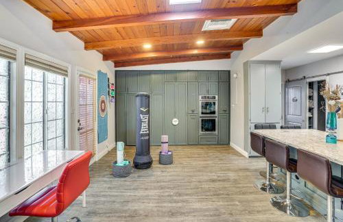 2 Mi to Cal State Long Beach Bungalow with Hot Tub! - Foto 7