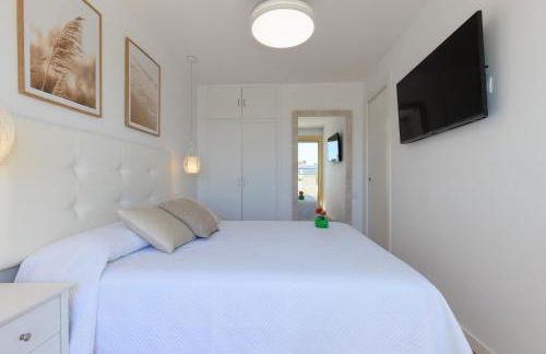 Prime Location Penthouse with Stunning Sea Views - Foto 15