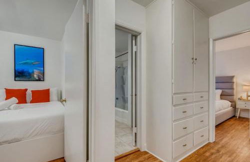 Walk To Beach 2BR Top Location - AA - Foto 16