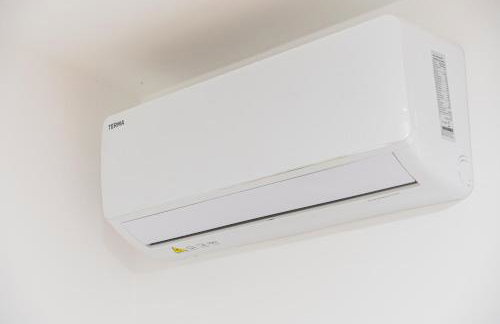 Flexible SelfCheckIns 110 - Zagreb - Private Parking - Loggia - Foto 24