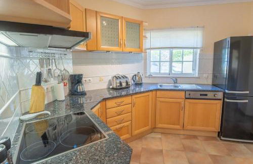 49 Presa da Moura Superbly 2 Bed Townhouse Clos - Foto 52