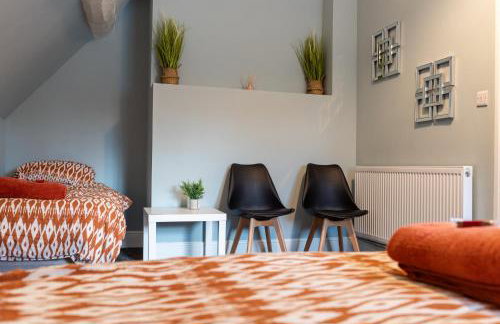 Airfield Manor - Photo 57