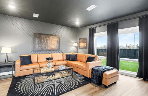 Sunset-Expansive Patio & Hot Tub-Mins to Broadway - Foto 6