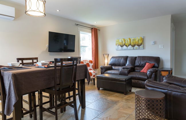 Middle Brook Cottages & Chalets - Photo 34