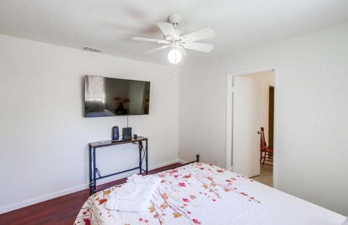 Steps to Restaurants Beach Bay Park Bars - Foto 24