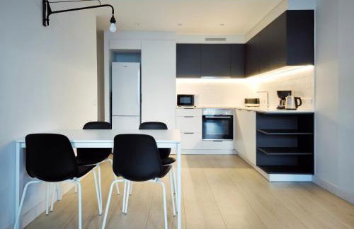 Apartamento céntrico, moderno, Terrassa Rambla - Photo 3