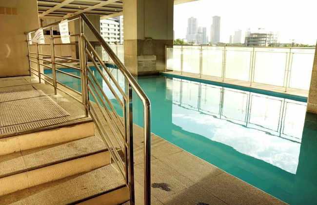 ADB tower Netflix Pool Gym 22m - Foto 9