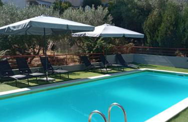 Melia Luxury Suite with pool - Photo 3