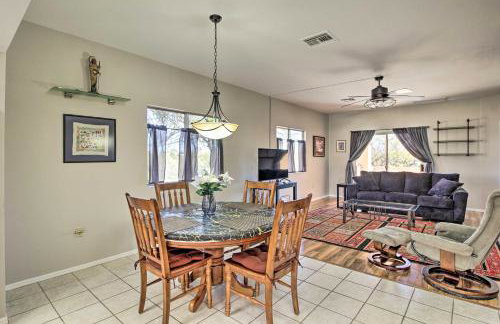 Tranquil Green Valley Townhome with Mtn Views! - Foto 7