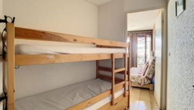 STUDIO 4 PERSONNES PIED DES PISTES AU RDC AVEC TERRASSE - Foto 4