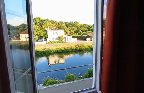 Au bord de l'eau COULON - Foto 4