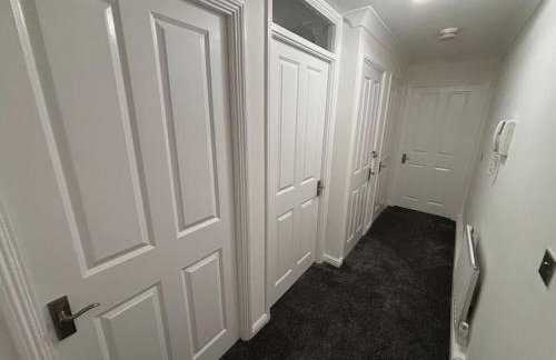 The Modern Balcony Apartment - 2 Bed 1 Bath Private Parking - Foto 15