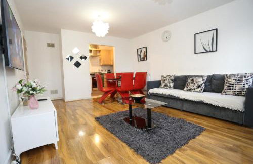 2 bed Riverview Bridge House Apartment - Foto 34