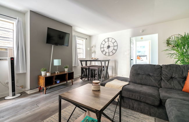 Jungle House Columbus Short North Downtown Free Parking - Steps to Convention Center & Nationwide Arena - 1BR Luxury Home - Sleeps 6 - Over 5,800 Five Star Stays - Foto 125