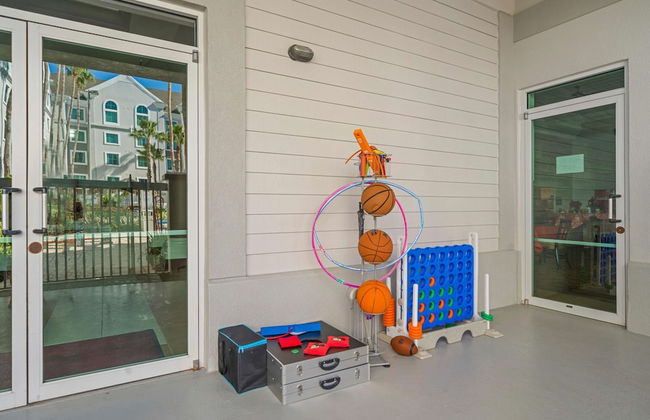 Univeral Disney Epic Shuttle - Foto 41