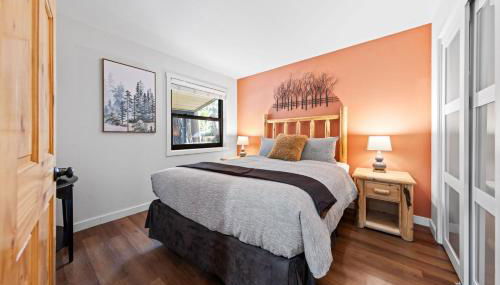 Sandy Cove on the North Shore -Lakeside Cottage with Pier Beach, and HOA Amenities - Foto 5