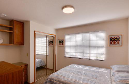 Breezy and Central Monterey Apt with Bay View! - Foto 17