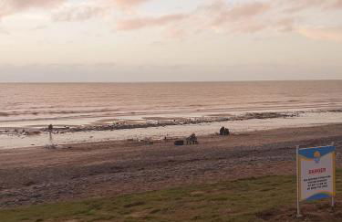 Sea Breeze Retreat 2 Bedroom Pet Friendly Caravan in Clarach Bay - Foto 39