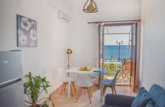 Notos Sea Front Apartment - Foto 11