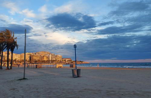 Morning Coffee by the Sea 1 BR Between Capellans and Llevant Beaches - Foto 69