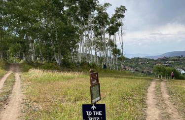 Beaver Creek, Avon condo, walk to ski shuttle - on the Eagle River - Foto 6
