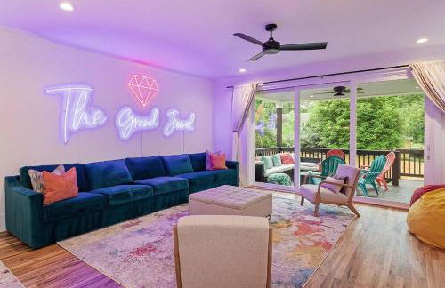 Home Near Lenovo Center and Carter Finley - Foto 4