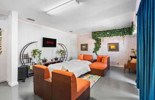 Walk to outlets free designated parking - Foto 19