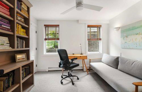 Rare Private Deck Dog Friendly Walk to Harbor - Foto 4