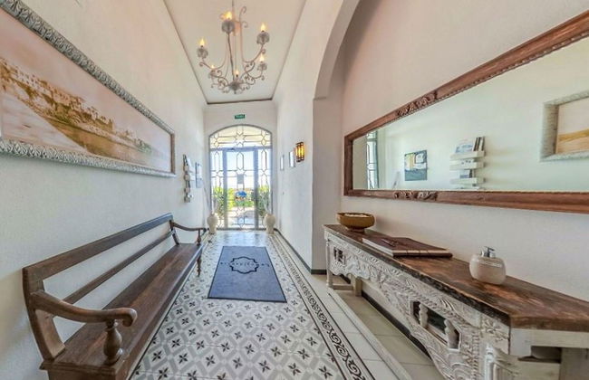 Belvilla by OYO Atico 00 - Photo 2