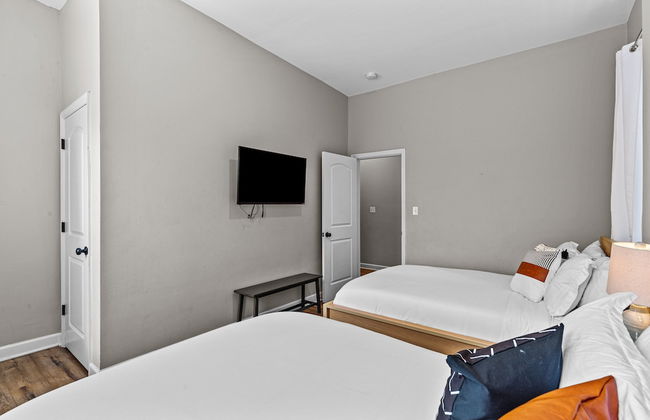 Mysteries on Lemp | JZ Vacation Rentals - Photo 10