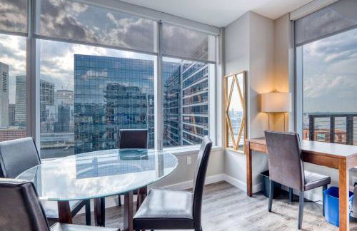 Luxury Apt with Balcony In Seaport - Foto 22